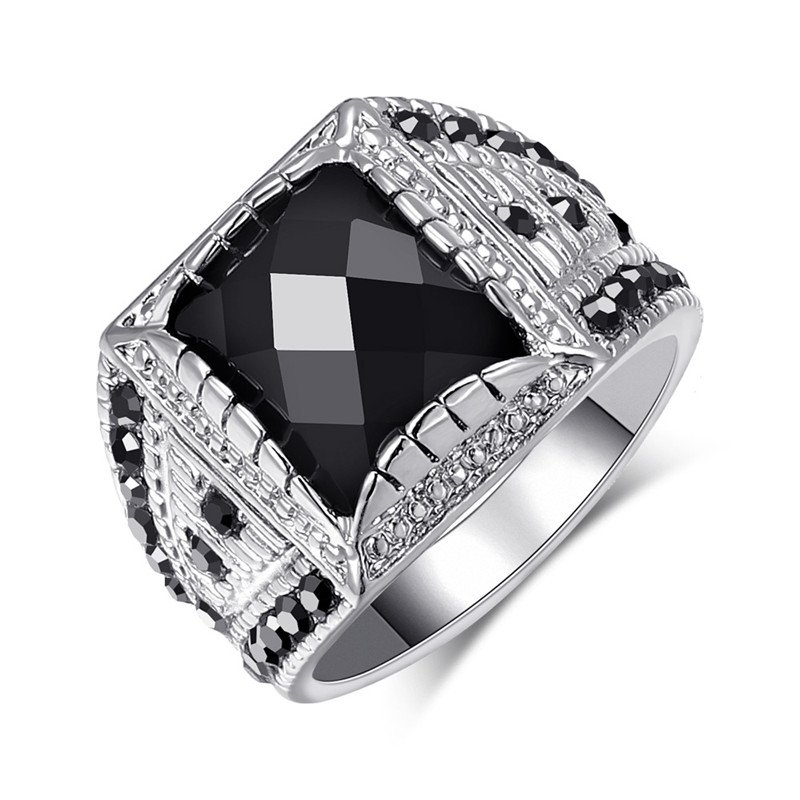 Silver-plated black gemstone ring